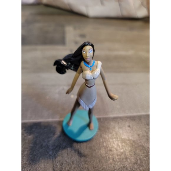Pocahontas Princess toy figure Disney - Picture 2 of 6